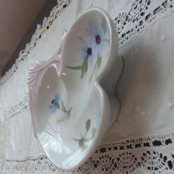 1940s or earlier small candy dish approx 5 inches wide has a name Fran C on stem - Picture 3 of 5